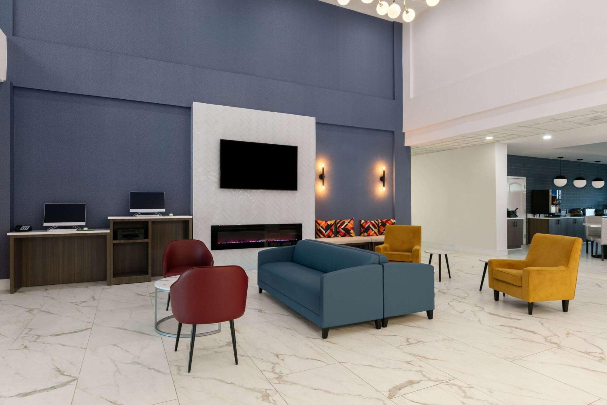 La Quinta Inn & Suites By Wyndham Ft Worth-Burleson megye Kültér fotó
