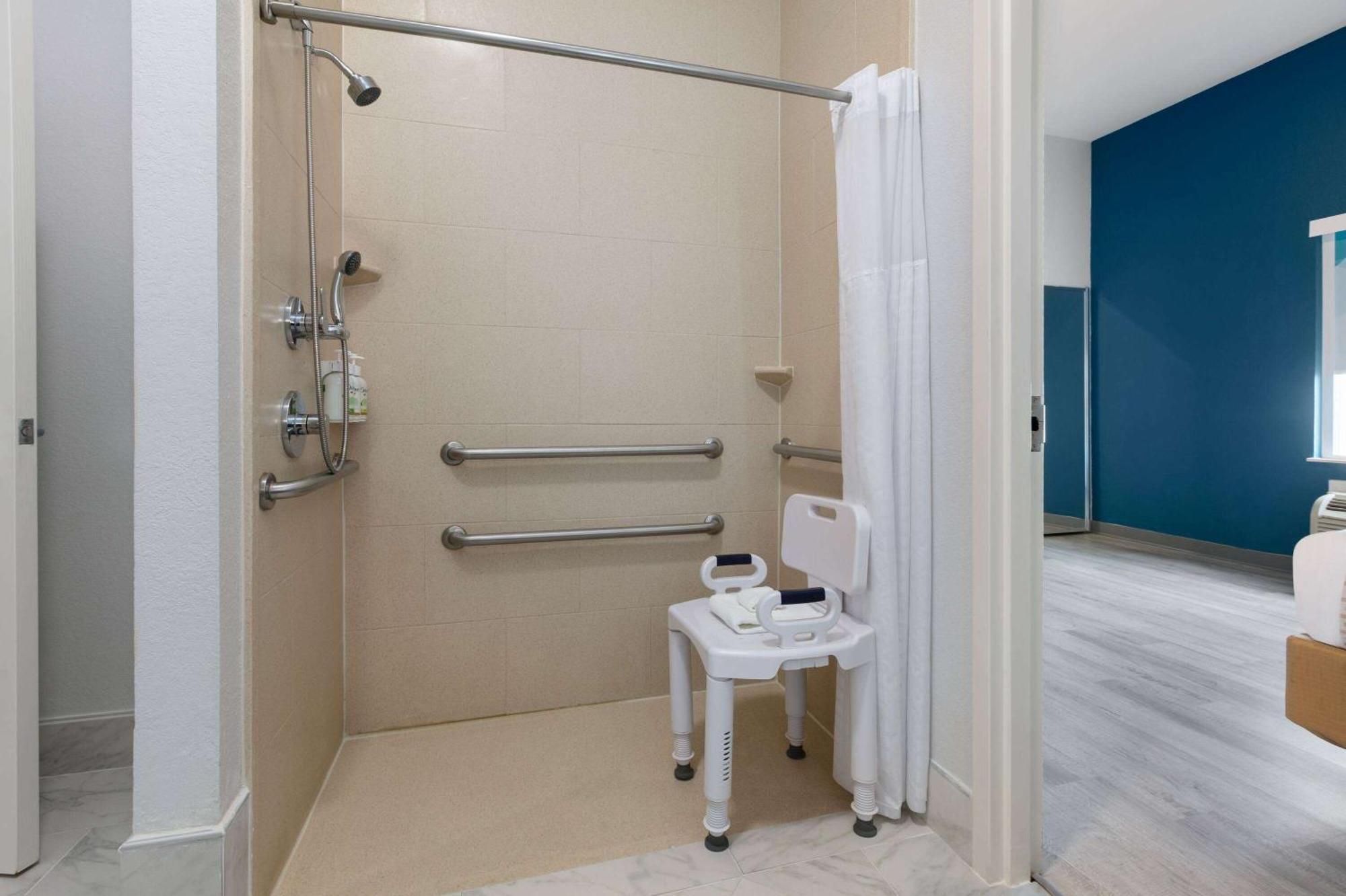 La Quinta Inn & Suites By Wyndham Ft Worth-Burleson megye Kültér fotó