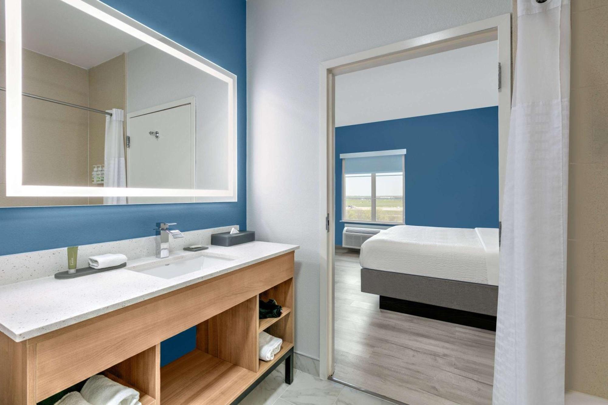 La Quinta Inn & Suites By Wyndham Ft Worth-Burleson megye Kültér fotó